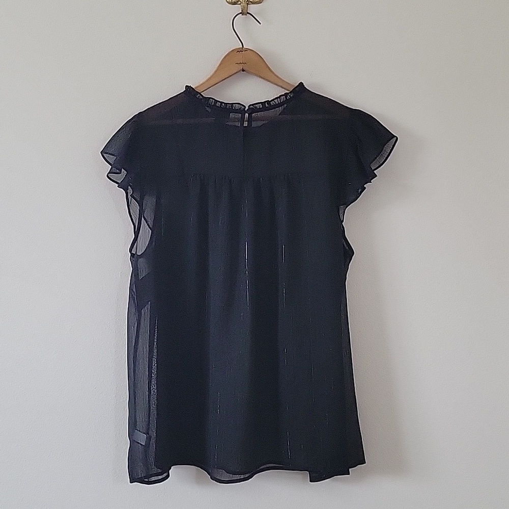 Torrid Black Sheer Short Sleeve Ruffle Neck Blouse Size 2X - Picture 4 of 8